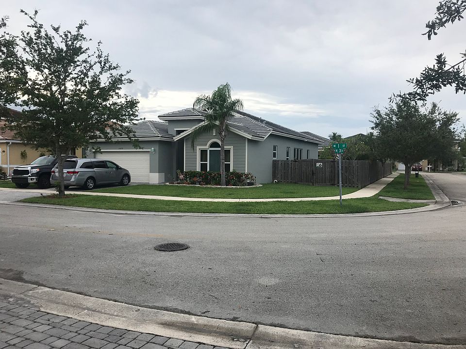 2nd image of 3479 NE 1st St