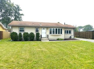 7937 W 82nd Pl, Bridgeview, IL 60455