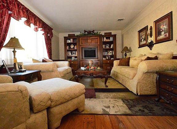 5th image of 1285 Morgan Horse Dr