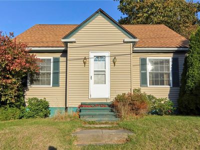 23 8th Ave, Woonsocket, RI, 02895