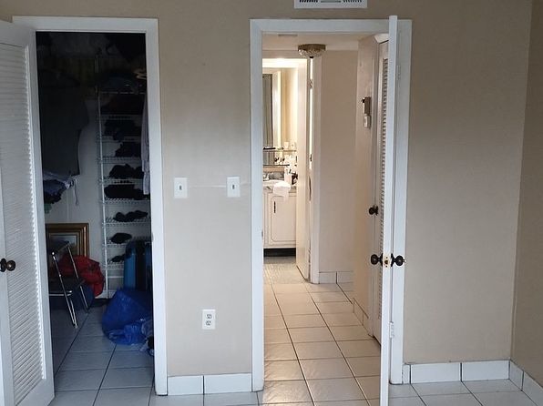 2701 E Sunrise Lakes Dr #306