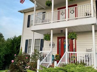 3489 Raintree Dr, Hudson, NC 28638