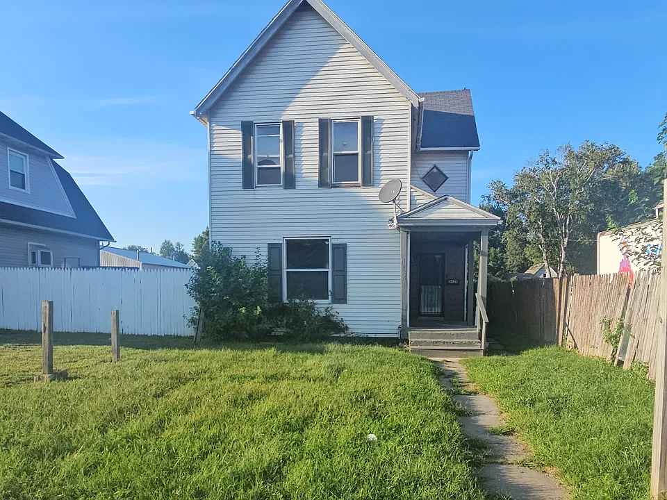 1428 South Ave