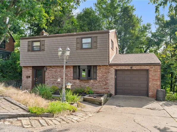33 Roxbury Rd, Pittsburgh, PA 15221