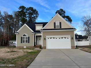 1221 Spring Forest Dr, Rocky Mount, NC 27803