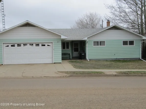282 N Central Ave #N, Beach, ND 58621
