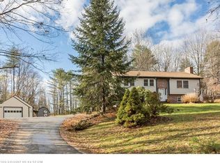 32 Hancock Pond Rd, Sebago, ME 04029