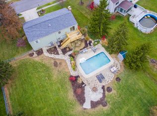 1684 Garry Dr, Bellbrook, OH 45305