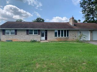 2355 Wayne Rd, Chambersburg, PA 17202