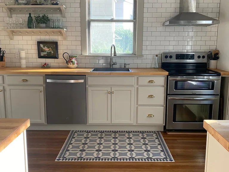 7 Pleasant St #1 — Photo 12