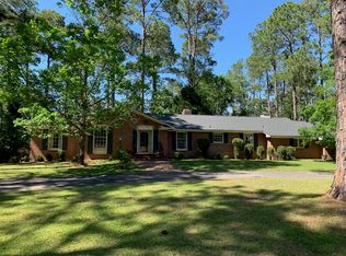 1801 Regent Rd, Tifton, GA 31793