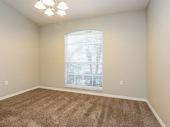 5th image of 5800 Driftwood Dr
