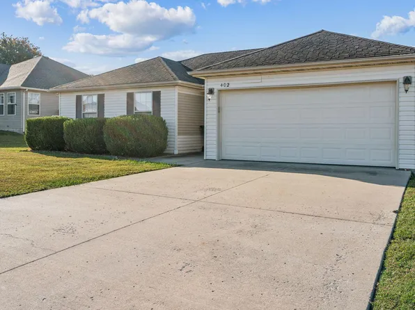 402 W Summit Street, Aurora, MO 65605