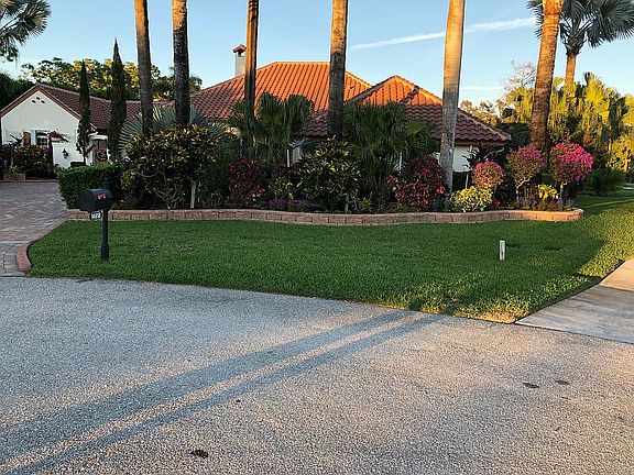 2nd image of 14918 American Eagle Ct