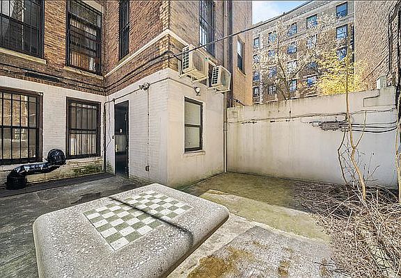 3rd image of 322 Convent Ave APT A
