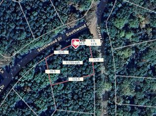 43 Forest Dr, Cross Junction, VA 22625