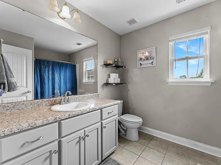 108 Saratoga Dr — Photo 23