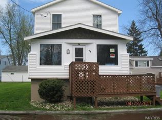 960 Armstrong St, Irving, NY 14081