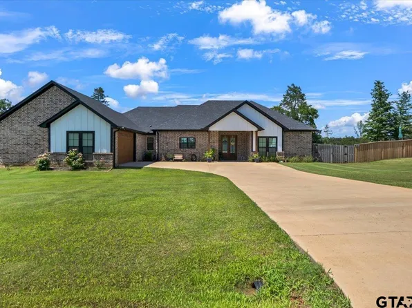 18329 Timber Oaks Dr, Lindale, TX 75771