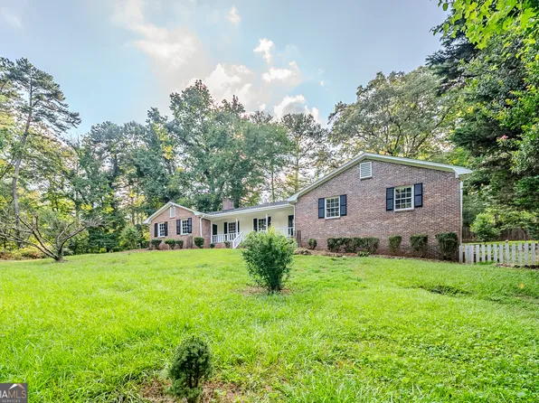 1051 Rowland Rd, Stone Mountain, GA 30083