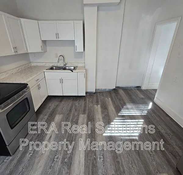 85 N Yale Ave — Photo 6