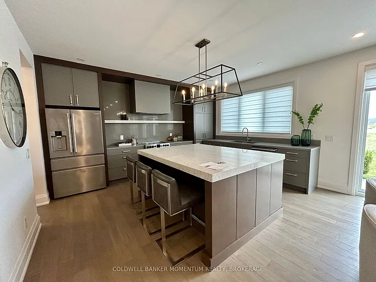 2864 Arrowsmith Ct — Photo 11