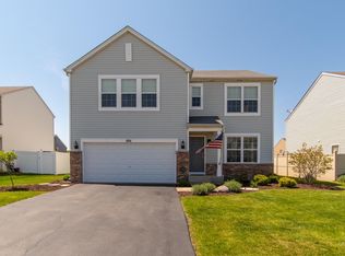 1801 Silver Ridge Dr, Plainfield, IL 60586