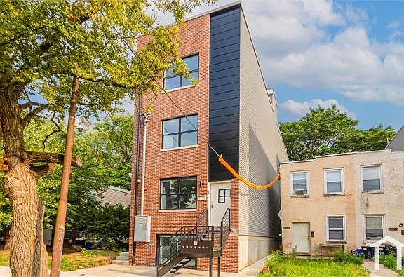 4th image of 3818 Haverford Ave Unit 1