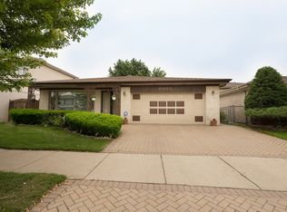 6963 N Chicora Ave, Chicago, IL