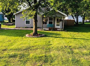 212 W Kneeland, Liberal, MO 64762