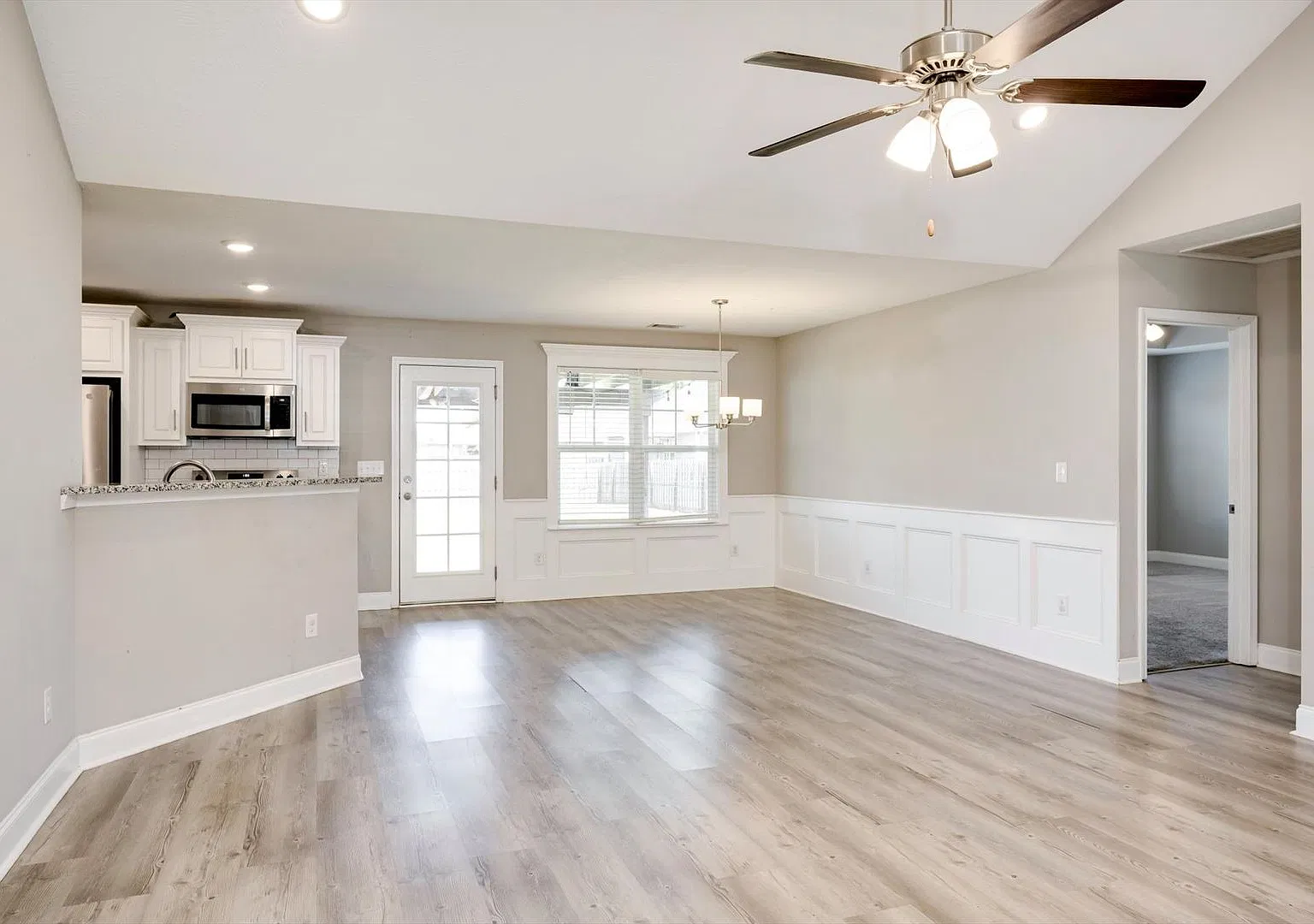 333 Wood Fall Court — Photo 4