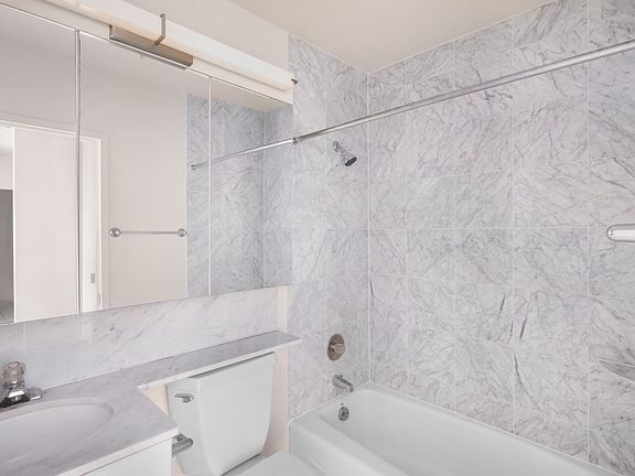 4th image of 401 E 80th St APT 23J