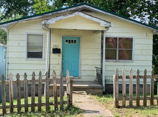 1867 Marshall Ave, Huntington, WV 25701