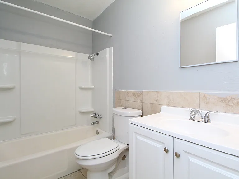 6618 Applegate St — Photo 10