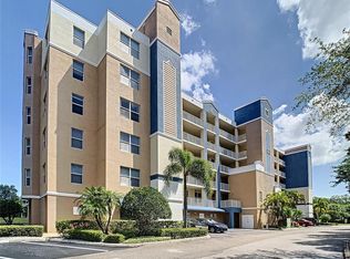 960 Starkey Rd APT 1302, Largo, FL 33771