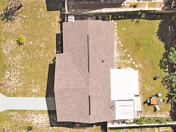 2nd image of 2445 Palmwood Dr