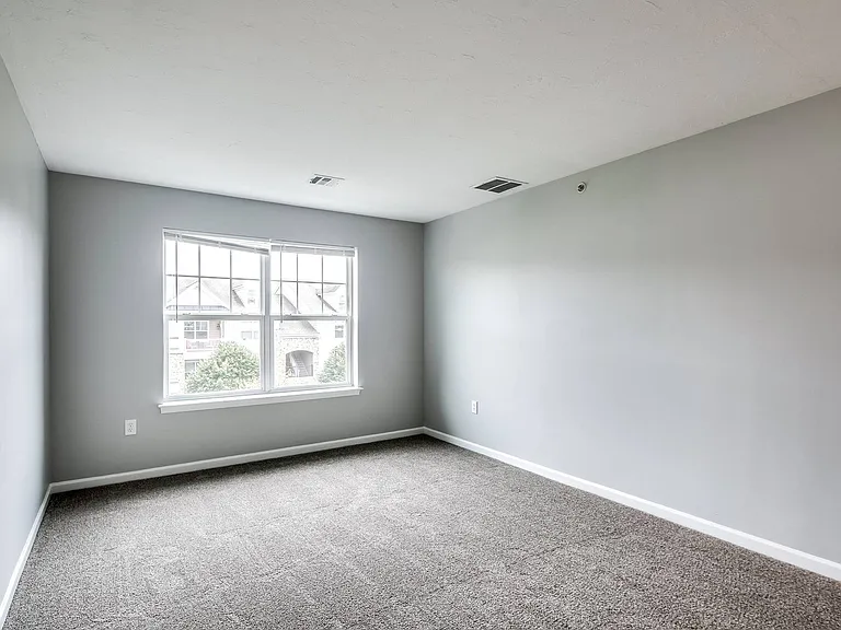The Villas of Castleton Apartments — Photo 21