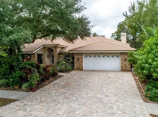 1801 Weatherstone Dr, Safety Harbor, FL 34695