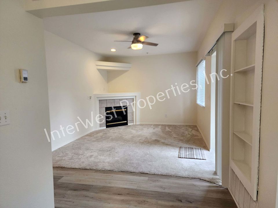 1st image of 5264 NE 121st Ave #Aa286