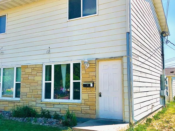 2301 2nd Ave SW, 2301 2nd Ave SW APT 4, Minot, ND 58701