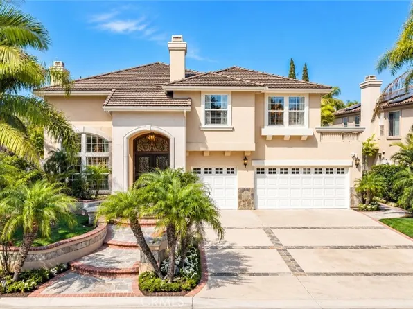 6831 Turf Dr, Huntington Beach, CA 92648