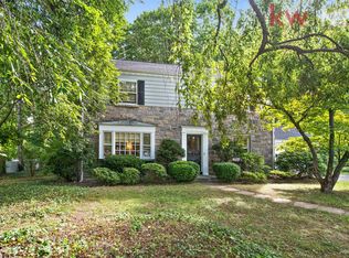 10 Mileview Ave, White Plains, NY 10606