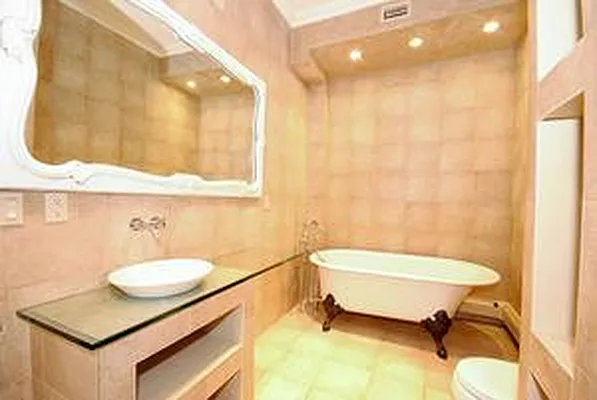 Rented by Loom Group | media 50