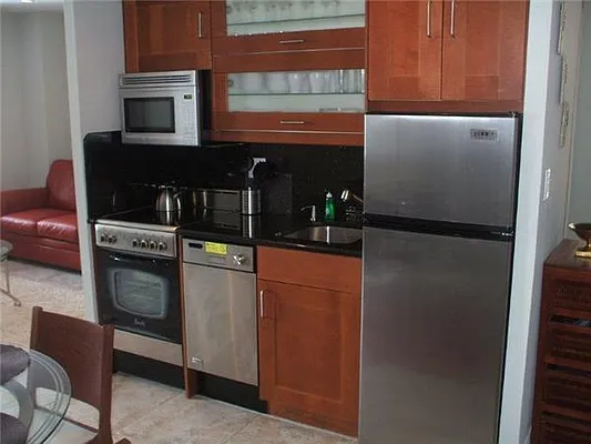 Rented by Empire State Properties | media 22