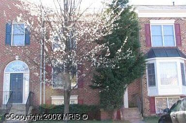 Front View of Tonwhome
