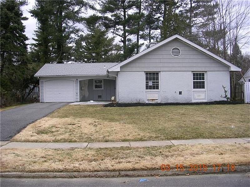 1st image of 26 Bayberry Ln
