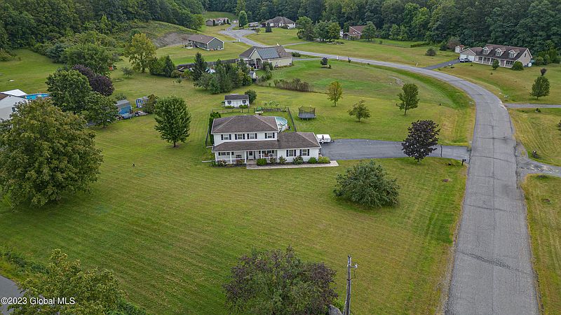 3rd image of 2110 Brookview Road
