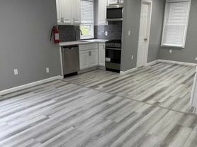 87 Wessington Ave, Garfield, NJ