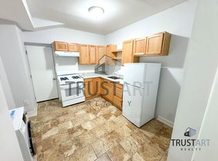 2515 N Natrona St, Philadelphia, PA 19132