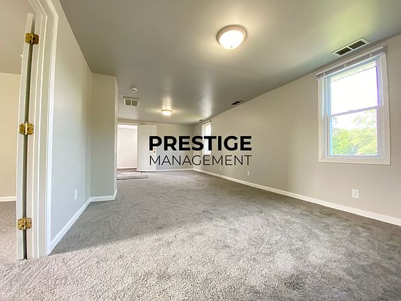 4th image of 1236 W 17th Ave APT 3